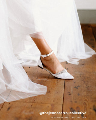 Satin Pointy Toe Flats with Teardrop Rhinestones EmbellishmentsWomen Shoes