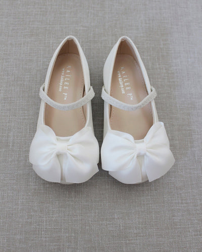 Ivory Mary Jane Girls Flats with Front Bow