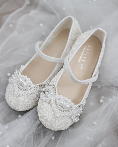 White lace pearl shoes