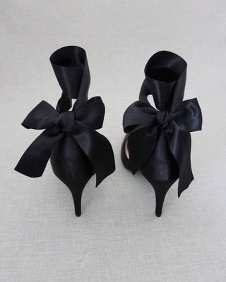Evening Heels With Ankle RibbonWomen Shoes