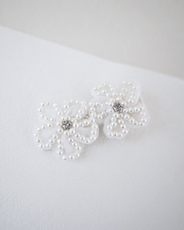 Chassia Flower Hair Clip