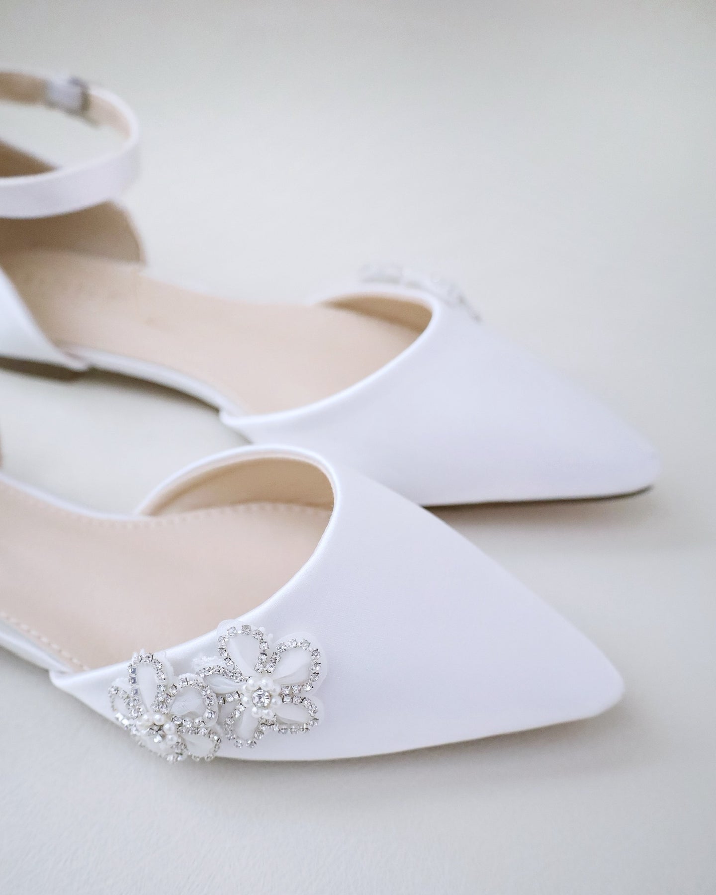 White wedding on sale flats with rhinestones