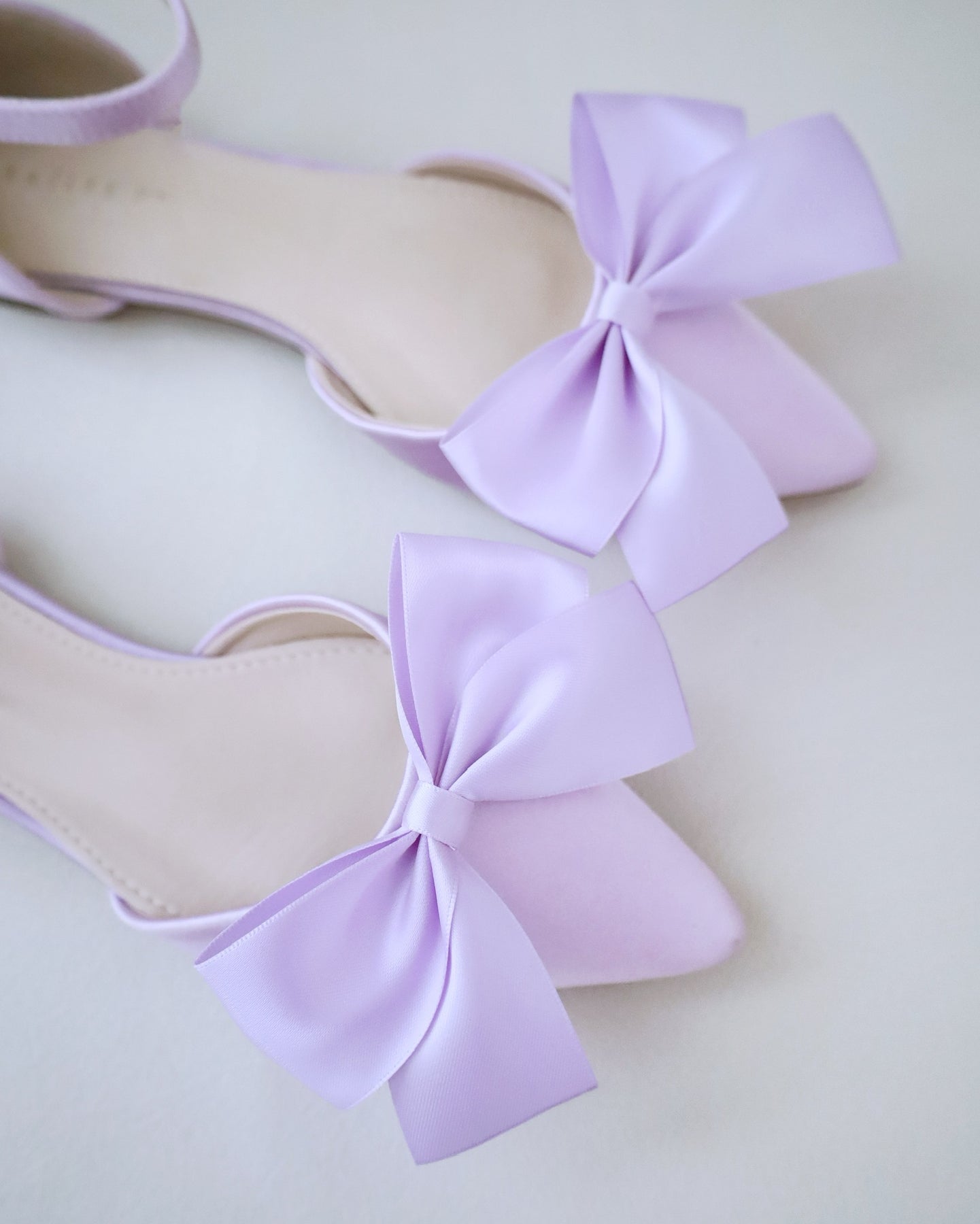 Lavender Satin Pointy Toe flats with Front Satin Bow, Bridal Shoes