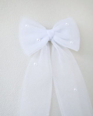 white long tail tulle bow with pearls