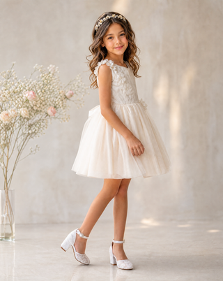 White embroidered lace block heel girls shoes
