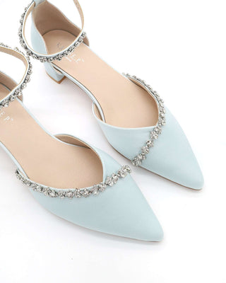 Satin Pointy Toe Low Block Heels Wedding Shoes with Amaryllis Embellishments