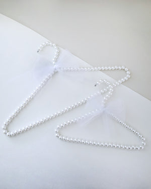 Bridal Pearl Hanger with Tulle Bow
