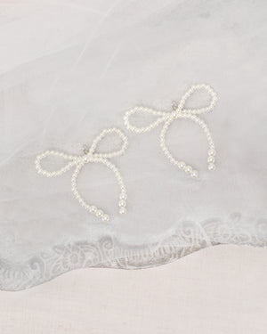 Pearls Bow Shoe Charms