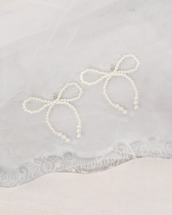 Pearls Bow Shoe Charms