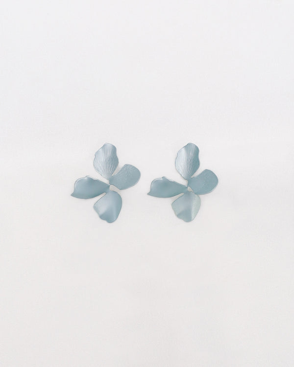 Nyla Earring