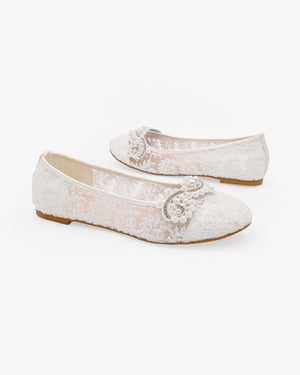 Crochet Lace Round Toe Flats with Small Pearls Applique
