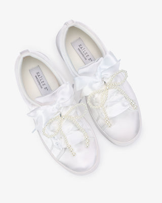 Pearls Bow Shoe Charms