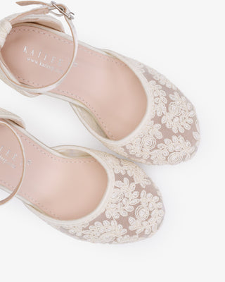 Ivory embroidered lace block heel girls shoes