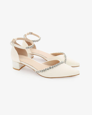 Satin Pointy Toe Low Block Heels Wedding Shoes with Amaryllis Embellishments