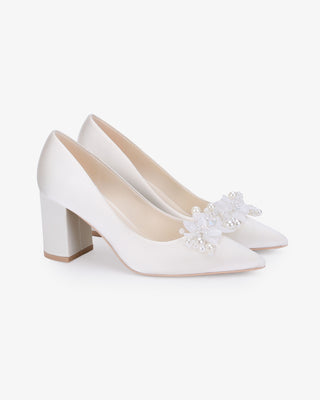 White Satin Pointy Toe Block Heels Wedding Pumps with Frosted Bloom