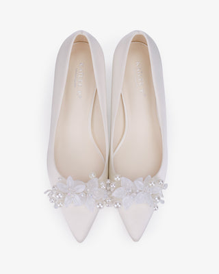 Ivory Satin Pointy Toe Low Block Heels Wedding Pumps with Frosted Bloom