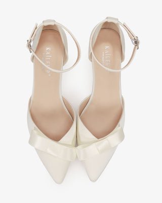 Ivory Satin Pointy Toe Low Block Heels Wedding Shoes with Gentle Ribbon