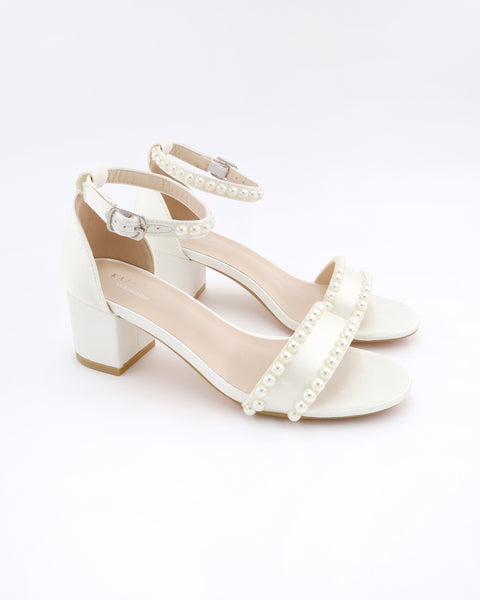 Closed Toe Inch Block Heels For Wedding Shoes Black And White