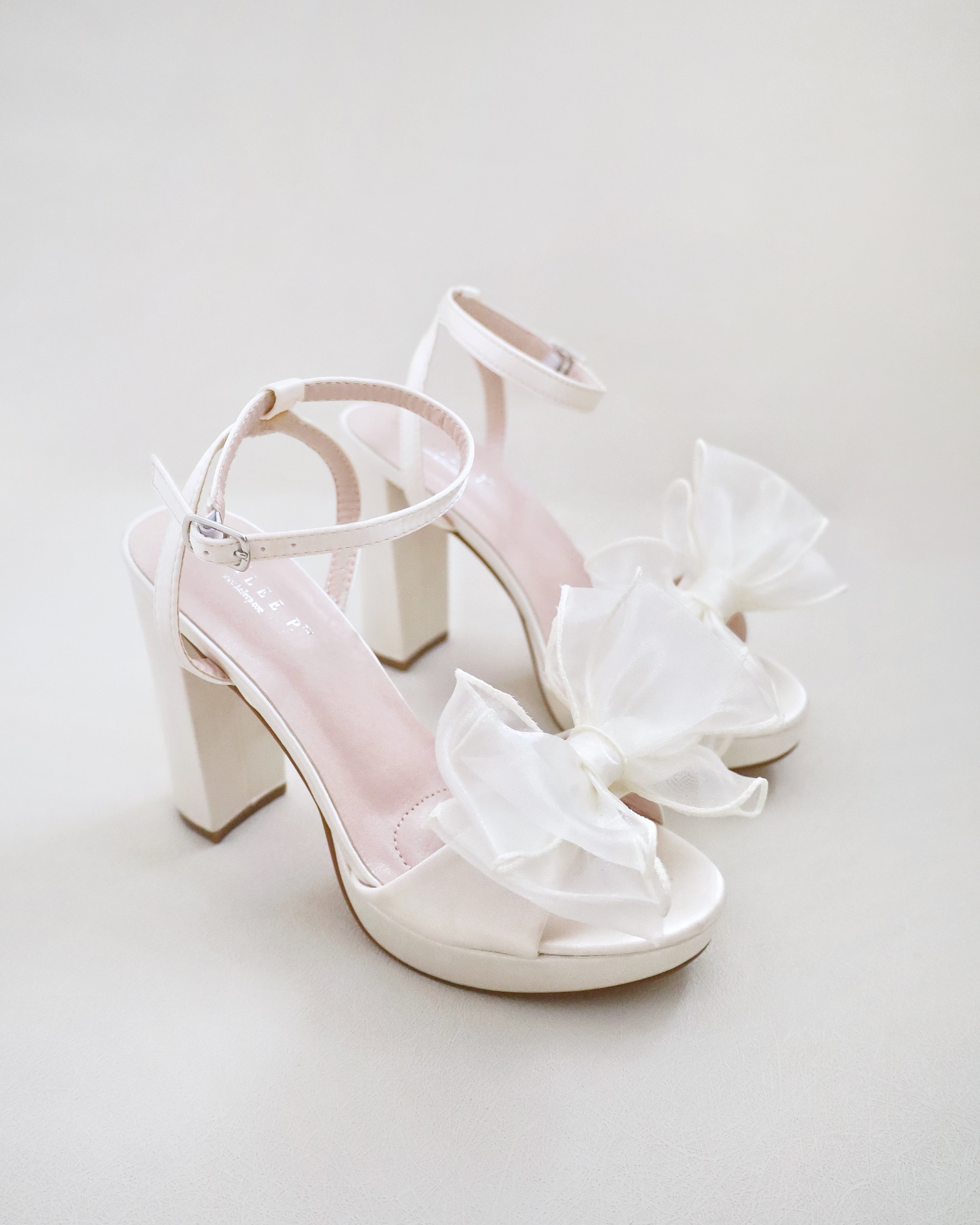 Gorgeous Bridal Shoes With Flower Power | by Bride & Blossom, NYC's Only  Luxury Wedding Florist -- Wedding Ideas, Tips and Trends for the Modern,  Sophisticated Bride