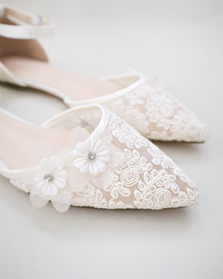 Crochet Lace Pointy Toe Flats with Flower Applique