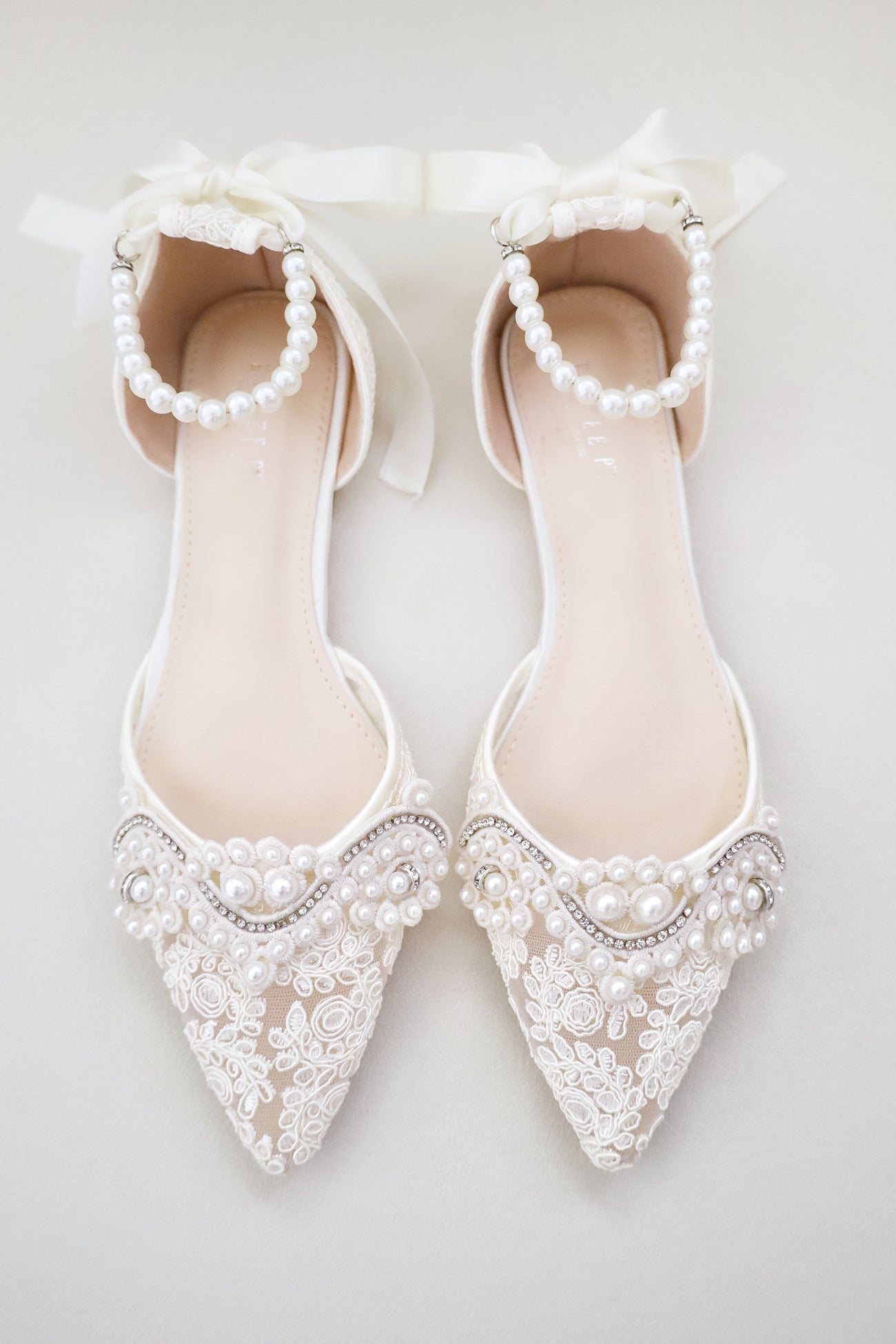 plain bridal shoes