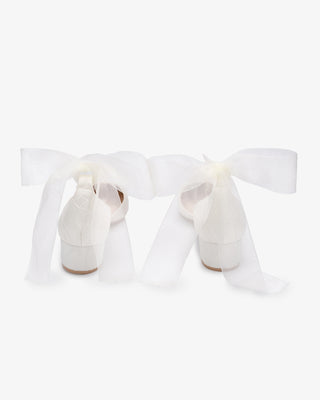 Lace Pointy Toe Low Block Heels Wedding Shoes with Wrapped Ankle TieWomen Shoes