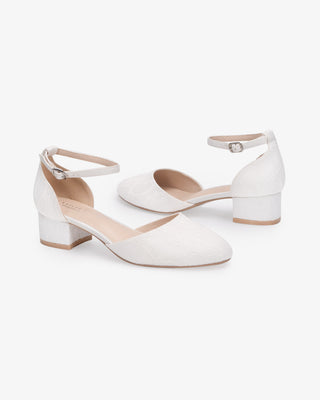 Lace Round Toe Low Block Heel Wedding Shoes with Ankle Strap