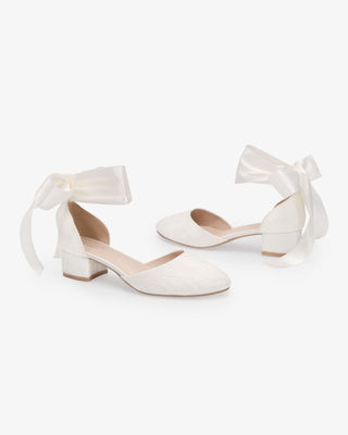 Ivory Lace Round Toe Low Block Heel Wedding Shoes with Wrapped Satin Tie