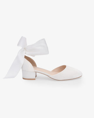 White Lace Round Toe Low Block Heel Wedding Shoes with Wrapped Satin Tie