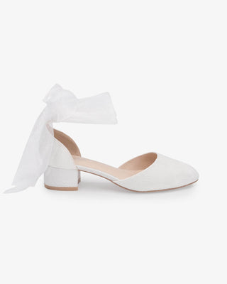 White Lace Round Toe Low Block Heel Wedding Shoes with Wrapped Sheer Tie