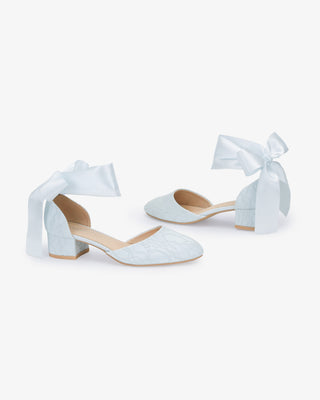 Light Blue Lace Round Toe Low Block Heel Wedding Shoes with Wrapped Ankle Tie