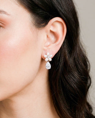 Noa Earring
