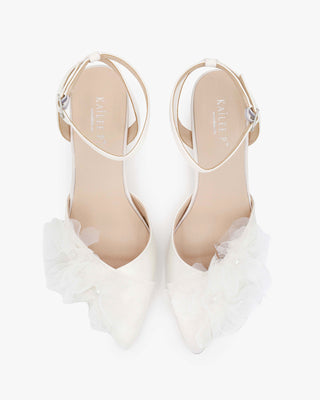 White Satin Pointy Toe Low Block Heels Wedding Shoes with Ophelia Flowers