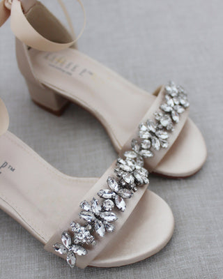 flower girls sandals with rhinestones embellishments