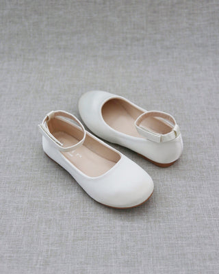 Ivory ballet flats