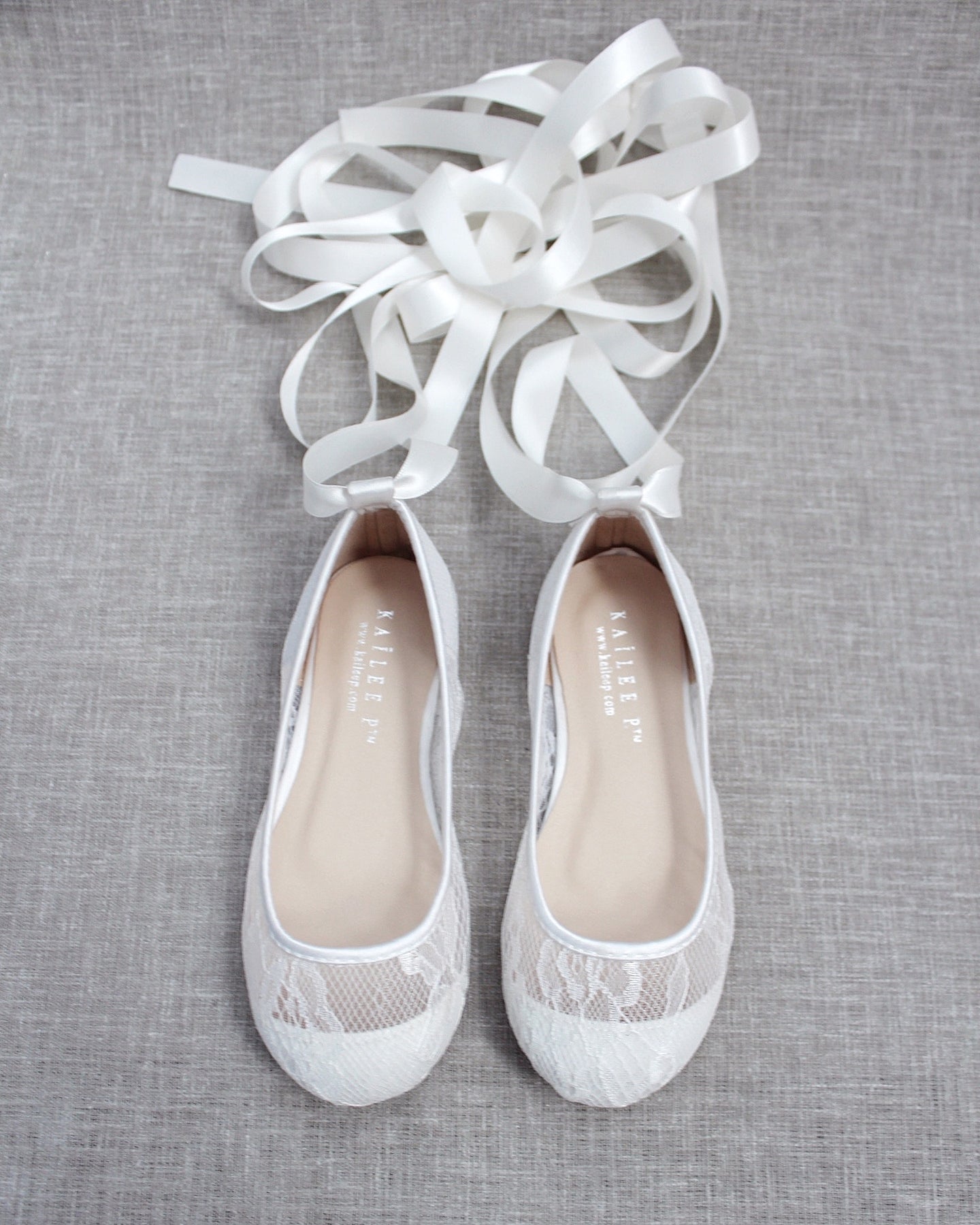 BALLET FLATS WITH BOW DETAIL - White | ZARA India