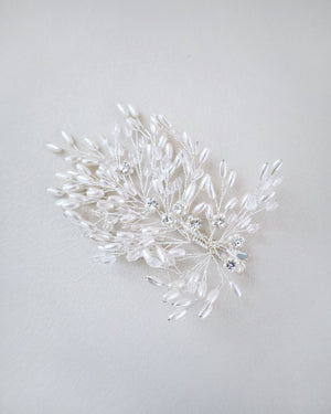 Lily Hair Clip