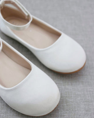 Ivory ballet flats
