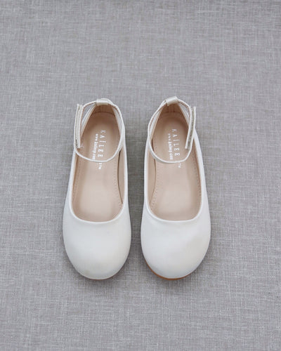 Ivory ballet flats