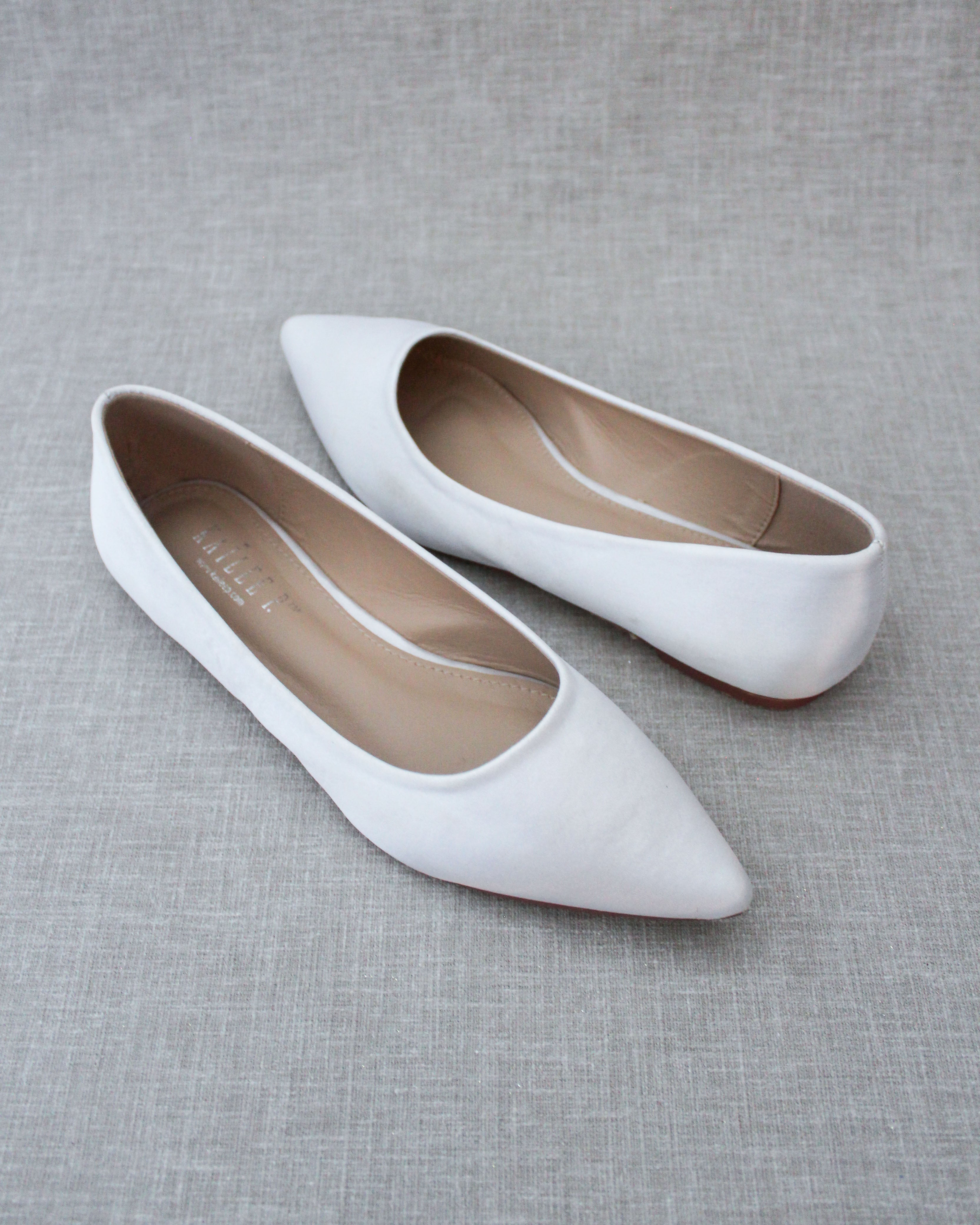 White Pointy Toe Wedding Flats, Bridal Shoes, Bridesmaids Shoes White Pointy Toe Wedding Flats, Bridal Shoes, Bridesmaids Shoes
