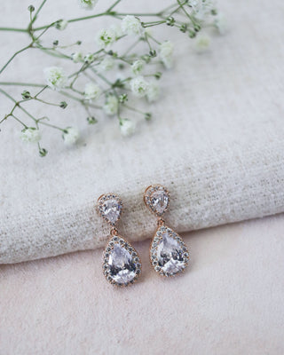 Delilah EarringJewelry