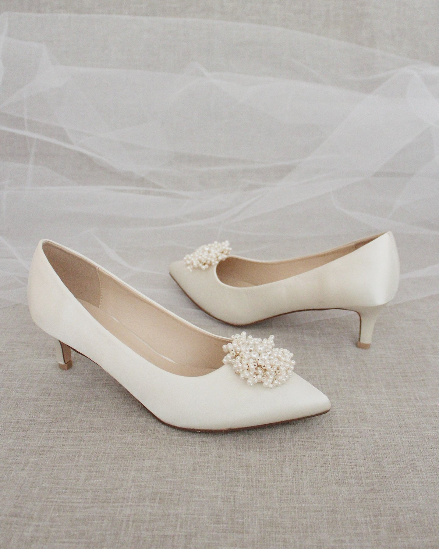 Something Bleu Women's Bryn Kitten Heel Brocade in Ivory Romance