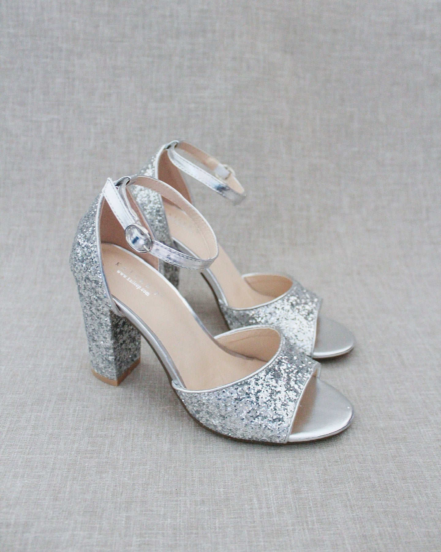 Womens Silver Platform Chunky Heel Ankle Strap Glitter Pumps Wedding Shoes  For Bridesmaid Party Prom Wear, Size 34 42 From Tradingbear, $39.32 |  DHgate.Com