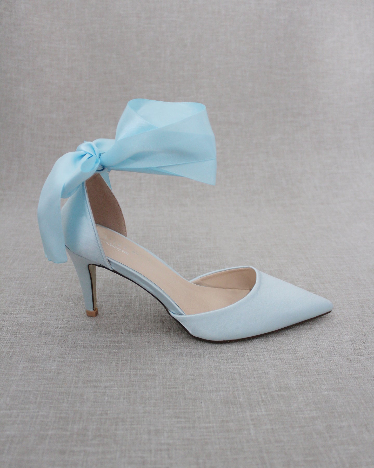 15 Beautiful Something Blue Wedding Shoes! | Blue wedding shoes, Light blue  wedding shoes, Something blue wedding