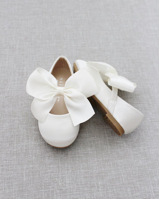 Ivory Mary Jane Girls Flats with Bow